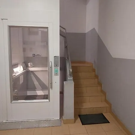 Central Dluga 1 Apartment